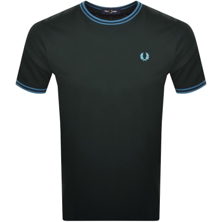 可愛いクリスマスツリーやギフトが！ Fred Perry Twin Tipped T Shirt Green | Mainline Menswear トップス
